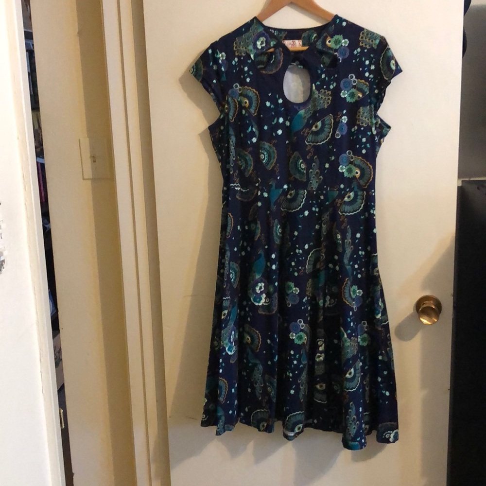 Stunning vintage-style peacock dress